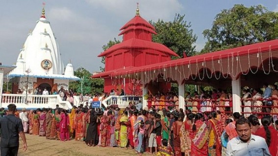 Devotees rushes witnessed in Agartala Indra Nagar Kali Bari on the occasion of Deepabali Devotees rushes witnessed in Agartala Indra Nagar Kali Bari on the occasion of Deepabali